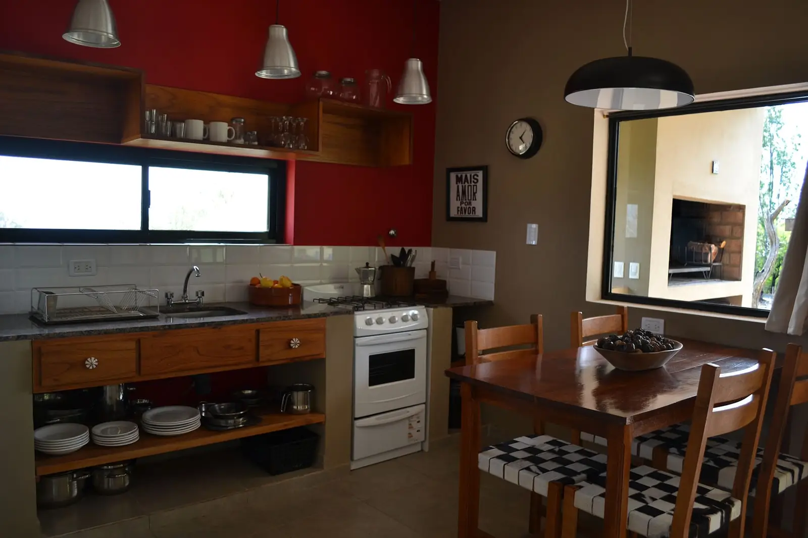 Cocina comedor de Casa Lavanda